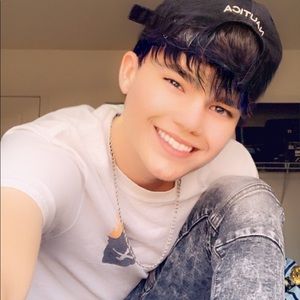 Meet your Posher, Bryce